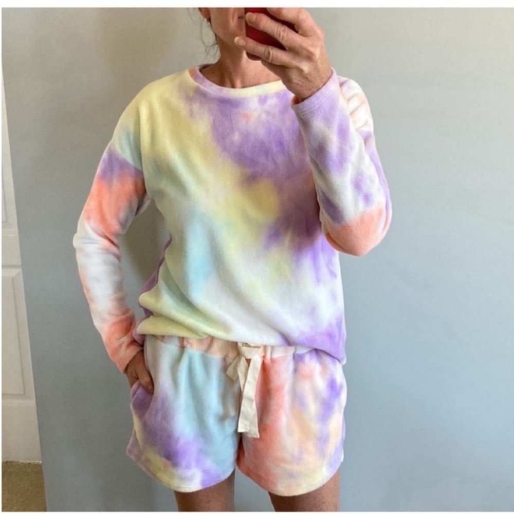 Tie Dye 2 Piece Fleece Lounge Set - Picture 2 of 9